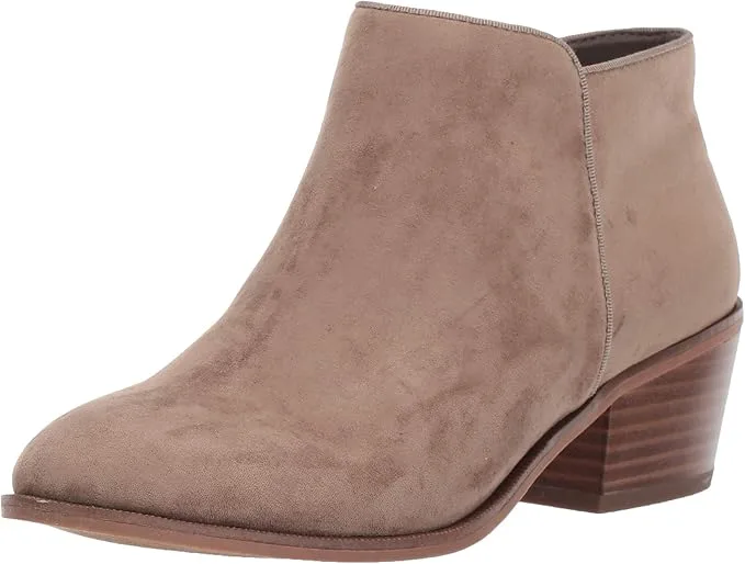 Amazon Essentials Women's Low Heel Ankle Boots