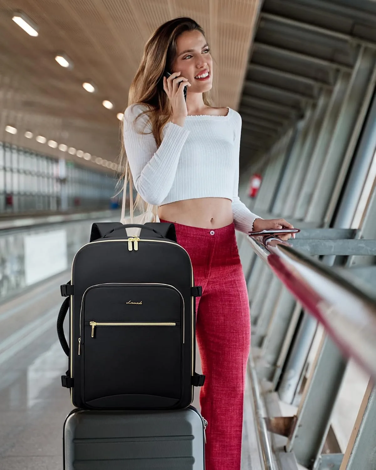 LOVEVOOK 40L Travel Backpack with 3 Packing Cubes