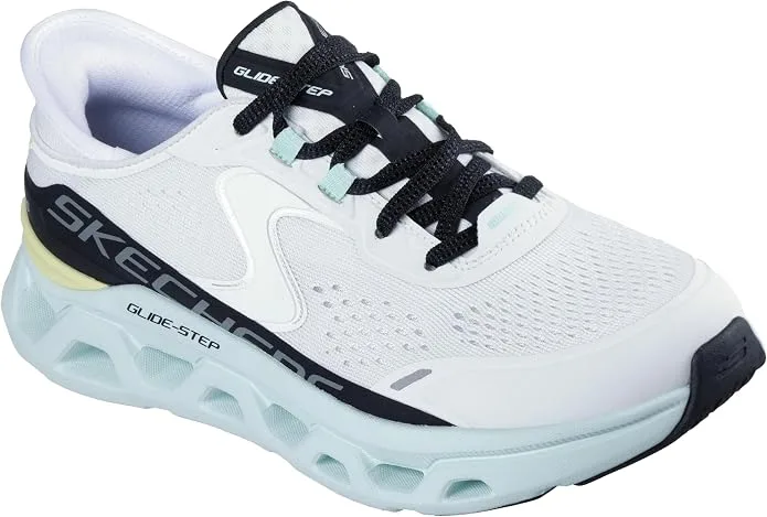 Skechers Women's Glide-Step Altus Sneaker